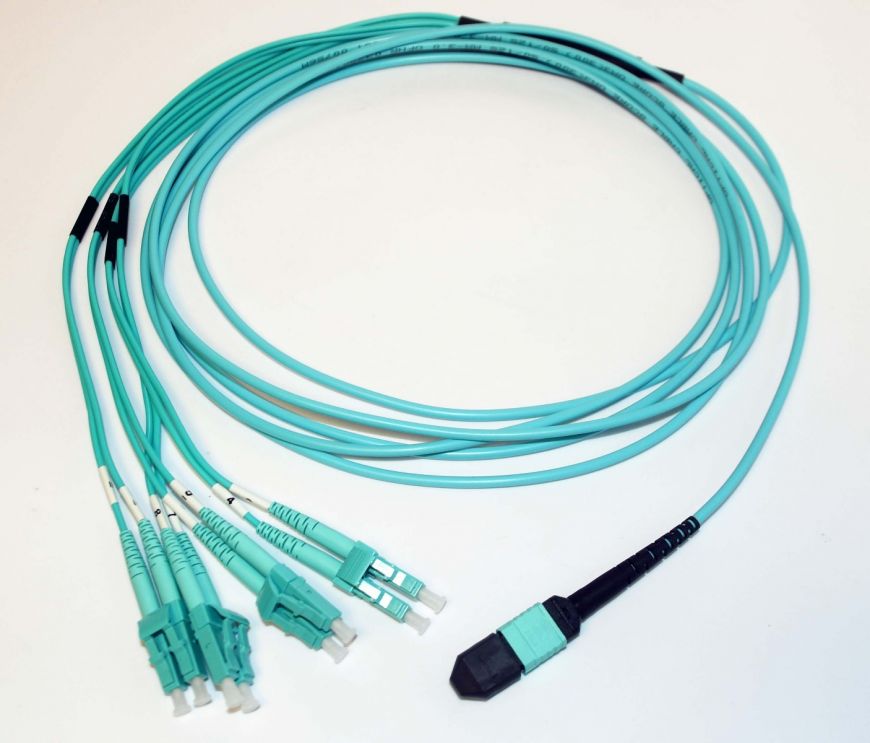 What is The Difference Between OM3 and OM4 Fiber? Know 2 Key Differences Today! 